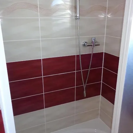 Apartament Mit Balkon In Guter Lage By Interhome