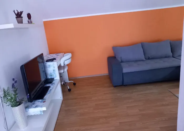 Mit Balkon In Guter Lage By Interhome Apartamento